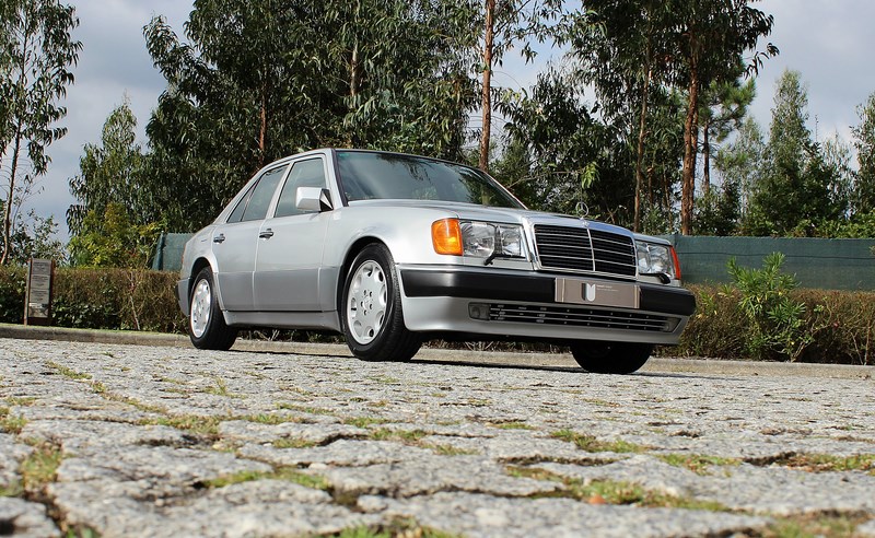 1992 Mercedes Benz W124 500E